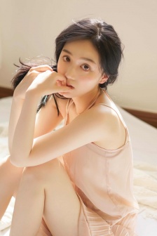 女刑警被两个黑人前高干